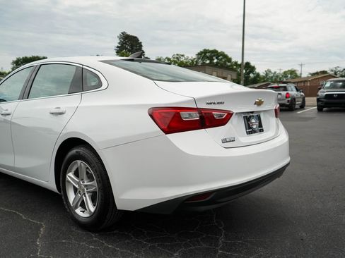 Used 2022 Chevrolet Malibu LS FWD image 19