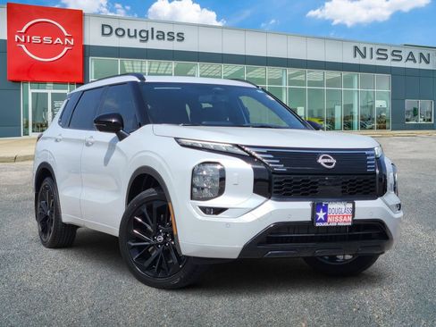 New 2026 Nissan Rogue Platinum AWD/4WD image 1
