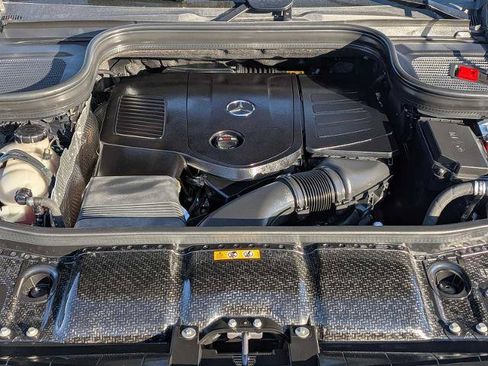 Used 2024 Mercedes-Benz GLE 350 4MATIC image 12