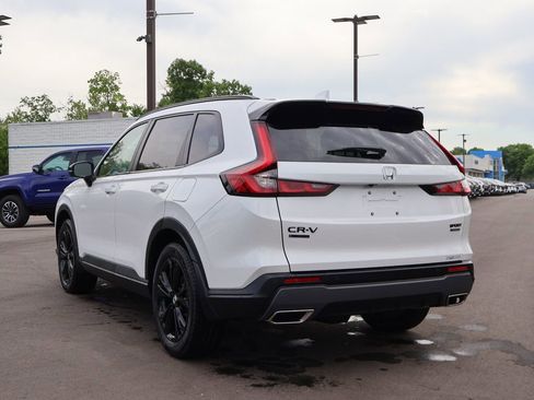 Certified 2026 Honda CR-V Sport Touring image 5