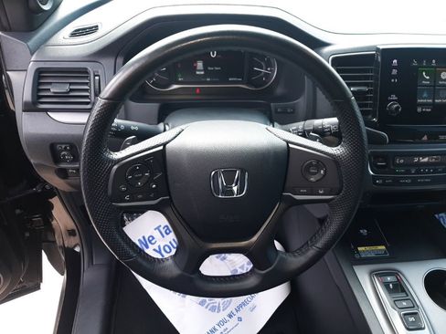 Used 2024 Honda Passport EX-L image 18