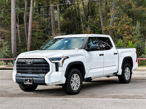 Used 2022 Toyota Tundra SR5 image 4