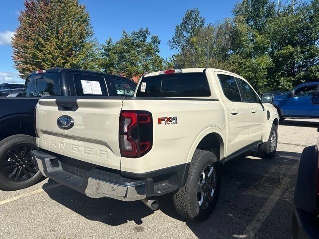 Used 2025 Ford Ranger Lariat w/ FX4 Off-Road Package AWD/4WD image 4