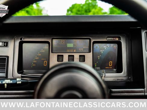 Used 1988 Chevrolet Corvette Convertible RWD image 88