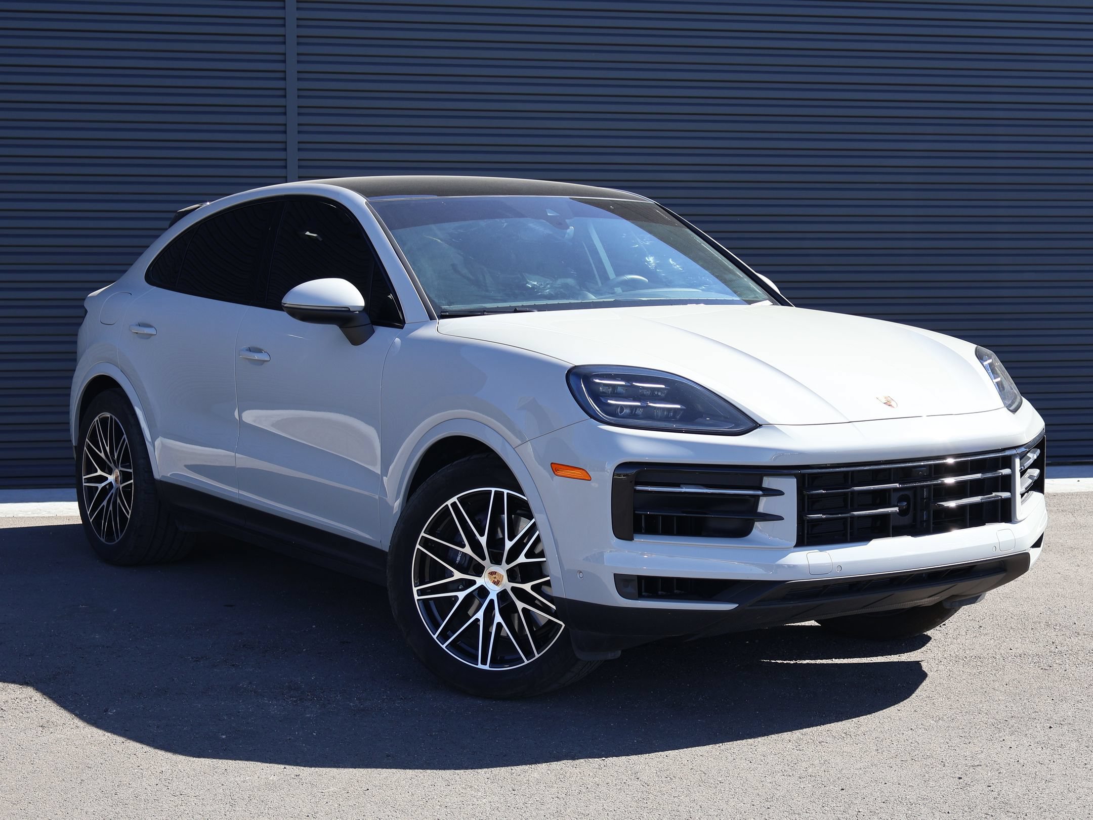 Certified 2026 Porsche Cayenne Coupe AWD/4WD image 8