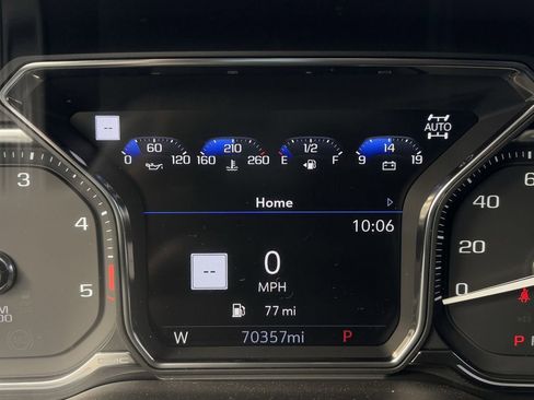 Used 2022 GMC Sierra 3500 Denali w/ Denali Ultimate Package image 16