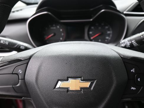 Used 2023 Chevrolet TrailBlazer LS FWD image 16