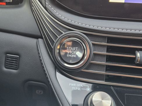 Used 2024 Lexus LS 500 image 29