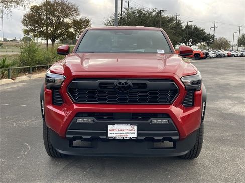 New 2025 Toyota Tacoma TRD Off-Road image 2