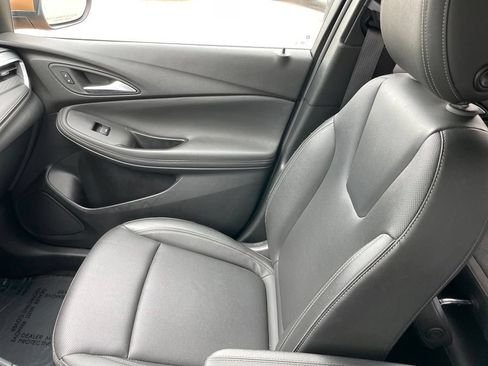 Used 2024 Buick Encore GX Sport Touring AWD/4WD image 18