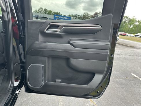 Certified 2024 Chevrolet Silverado 1500 LTZ w/ LTZ Convenience Package II image 17