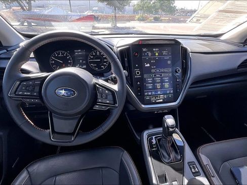 Used 2025 Subaru Crosstrek 2.5i Limited w/ Crosstrek Mirror Package AWD/4WD image 15