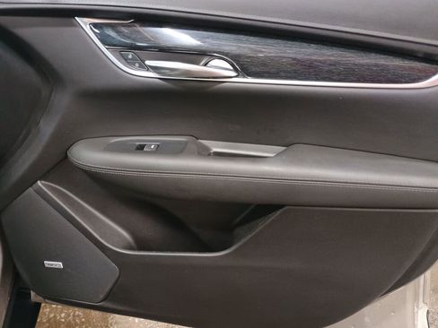 Used 2022 Cadillac XT5 Premium Luxury image 25