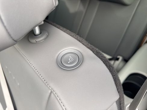 Used 2026 Hyundai Ioniq 9 SEL image 41