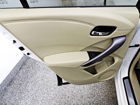 Used 2013 Acura RDX AWD image 9