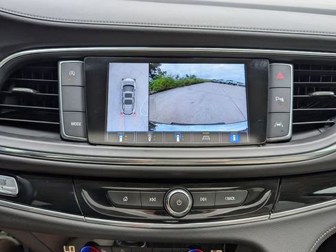 Used 2024 Buick Enclave Avenir w/ Avenir Technology Package FWD image 9