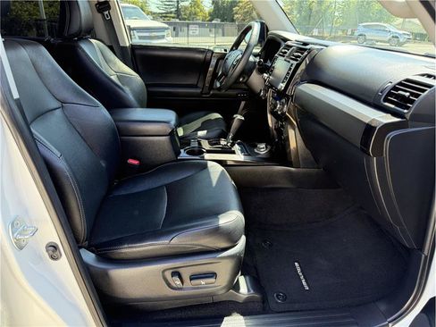 Used 2020 Toyota 4Runner Nightshade AWD/4WD image 23