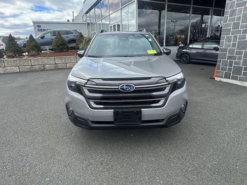 New 2026 Subaru Forester Premium AWD/4WD image 2