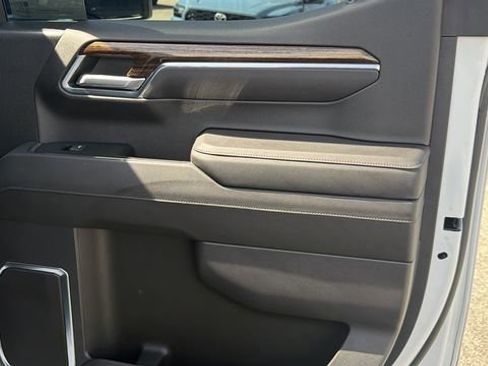 Used 2023 GMC Sierra 1500 Elevation AWD/4WD image 28