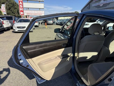 Used 2004 Toyota Prius image 11