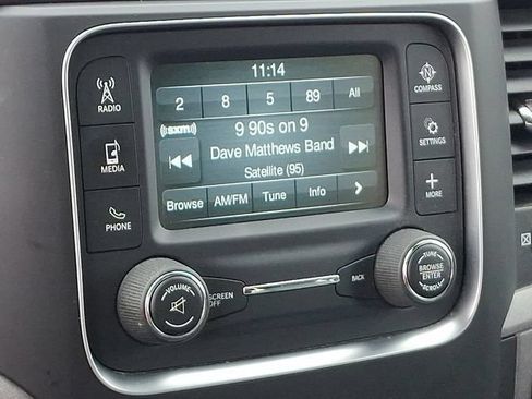 Used 2018 RAM 1500 Express AWD/4WD image 12