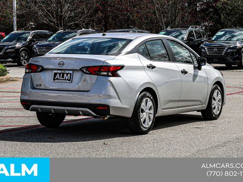 Used 2025 Nissan Versa S w/ Trunk Package FWD image 7