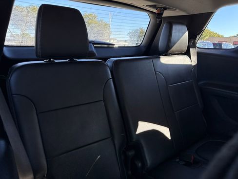 Used 2019 Chevrolet Traverse LT w/ LT Premium Package image 26