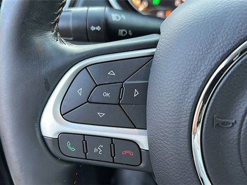 Used 2020 Jeep Compass Limited image 11