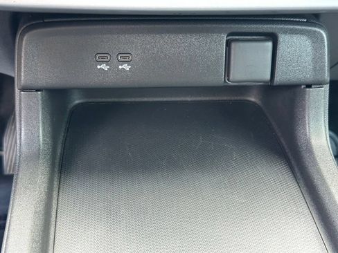 Used 2024 Honda Prologue EX image 28