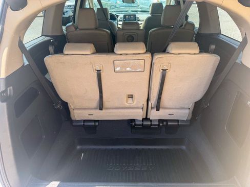 Used 2019 Honda Odyssey EX-L image 17