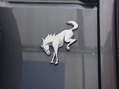 Certified 2025 Ford Bronco Badlands AWD/4WD image 19
