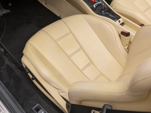 Used 2013 Ferrari 458 Spider RWD image 14