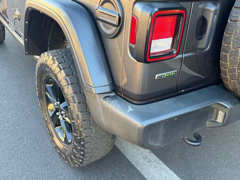 Used 2022 Jeep Wrangler Unlimited Sport AWD/4WD image 45