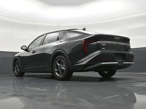 Used 2025 Kia K4 FWD image 26