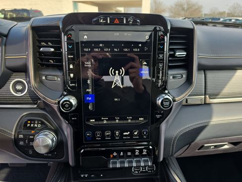 Used 2019 RAM 1500 Limited image 24