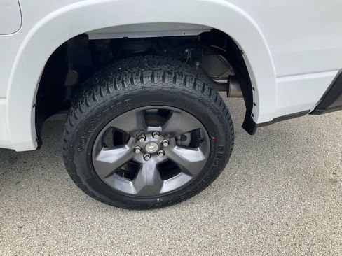 Used 2023 RAM 1500 Big Horn AWD/4WD image 18