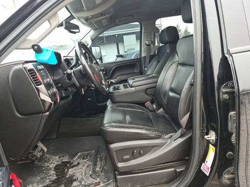 Used 2016 Chevrolet Silverado 2500 LT w/ Midnight Edition image 7