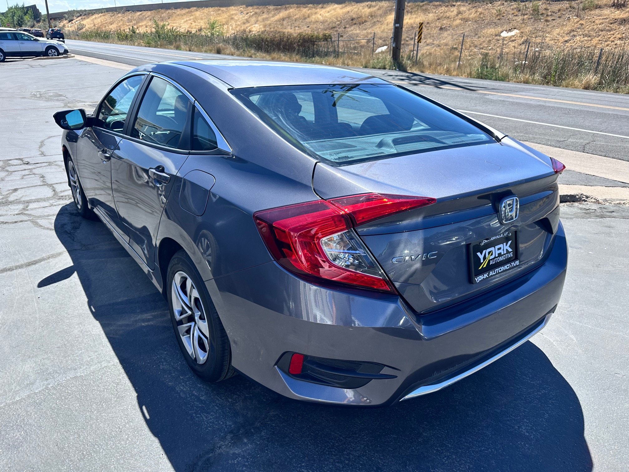 Used 2019 Honda Civic LX image 4