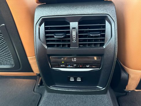 Certified 2023 BMW 330i Sedan w/ Premium Package RWD image 16