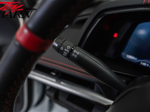 Used 2022 Chevrolet Corvette Stingray Coupe image 39