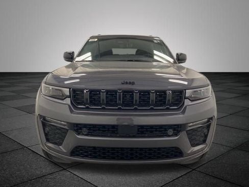 New 2026 Jeep Grand Cherokee L Limited image 2