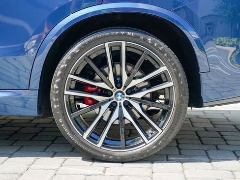 Used 2023 BMW X5 sDrive40i w/ M Sport Package RWD image 17