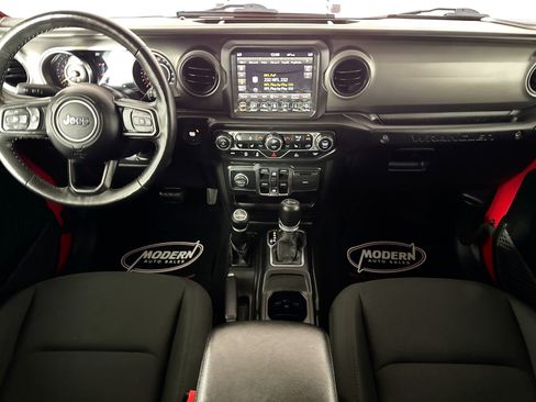 Used 2022 Jeep Wrangler Unlimited Sport AWD/4WD image 21