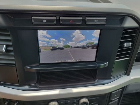 Used 2024 Ford F550 4x4 Regular Cab Super Duty image 20