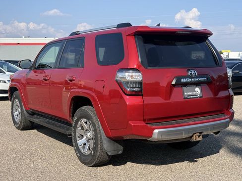 Used 2015 Toyota 4Runner SR5 Premium AWD/4WD image 3
