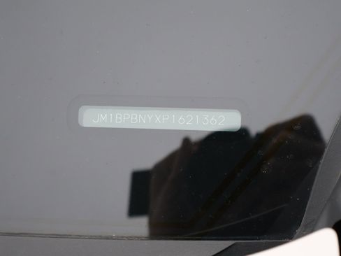 Used 2023 MAZDA MAZDA3 Hatchback w/ Appearance Package image 40