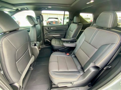 New 2026 Chevrolet Traverse High Country w/ LPO, Floor Liner Package image 27