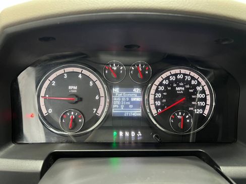 Used 2012 RAM 1500 Classic SLT AWD/4WD image 16