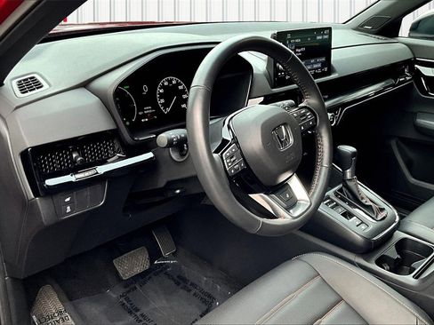 Used 2025 Honda CR-V Sport Touring image 17