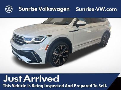 Used 2024 Volkswagen Tiguan SEL R-Line